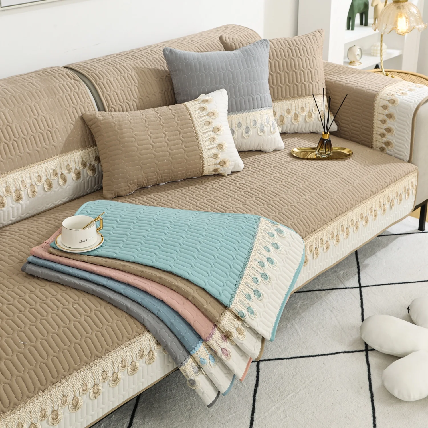 1pc Luxurious Feather Embroidery Quilted Sofa Cover Protects and Enhances Couch Elegant Home Decor Sofa towel sofa cover sofa towel furniture cover