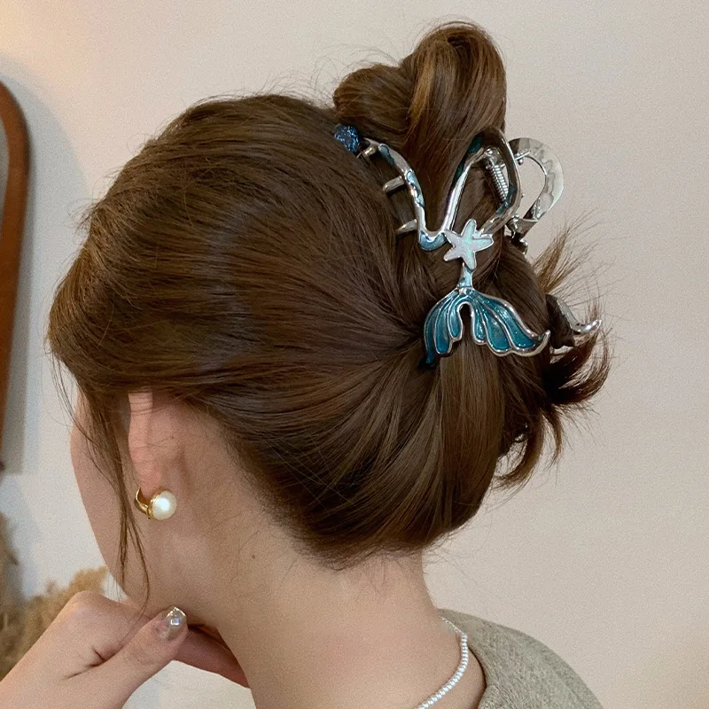 

Blue Fishtail Metal Claw Clip, Large Coiled Starfish Shark Clip Accesorios Para El Cabello Rhinestone Hair Clips for Women