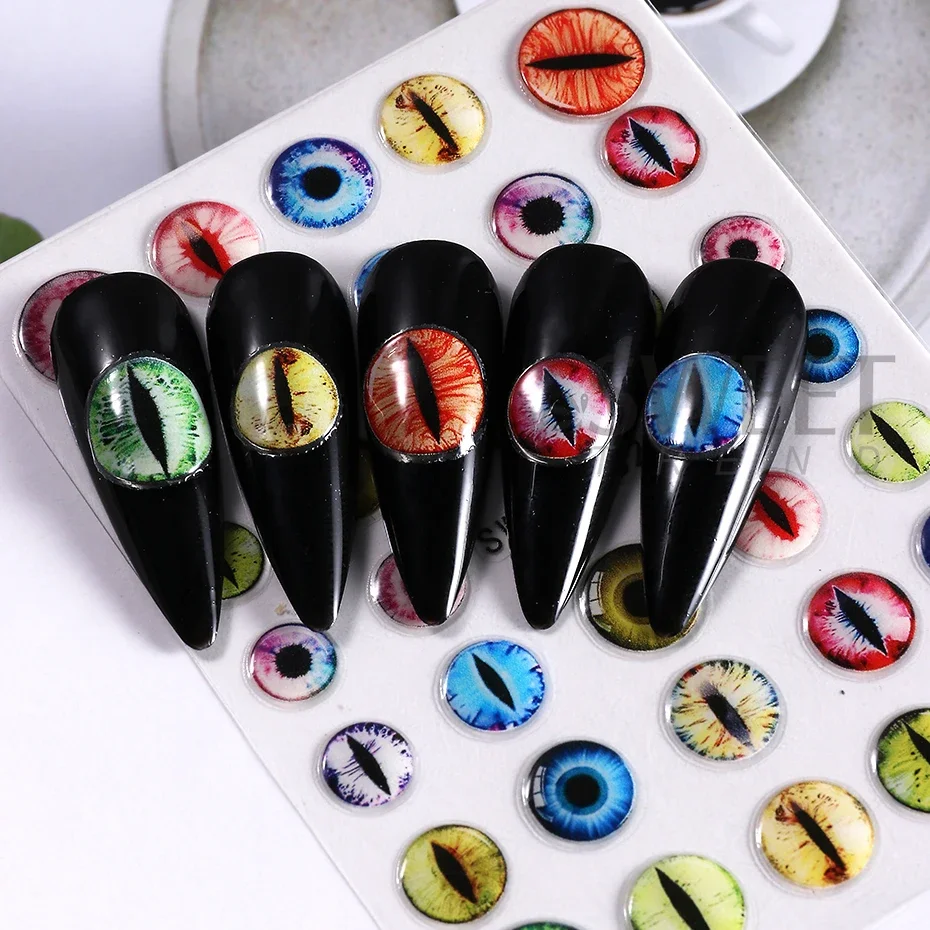 2pcs 5D Dragon Eye Embossed Nail Sticker Devil's Eyeball Black Belt Decals Halloween Holiday Sliders Gothic Style Manicure Foils