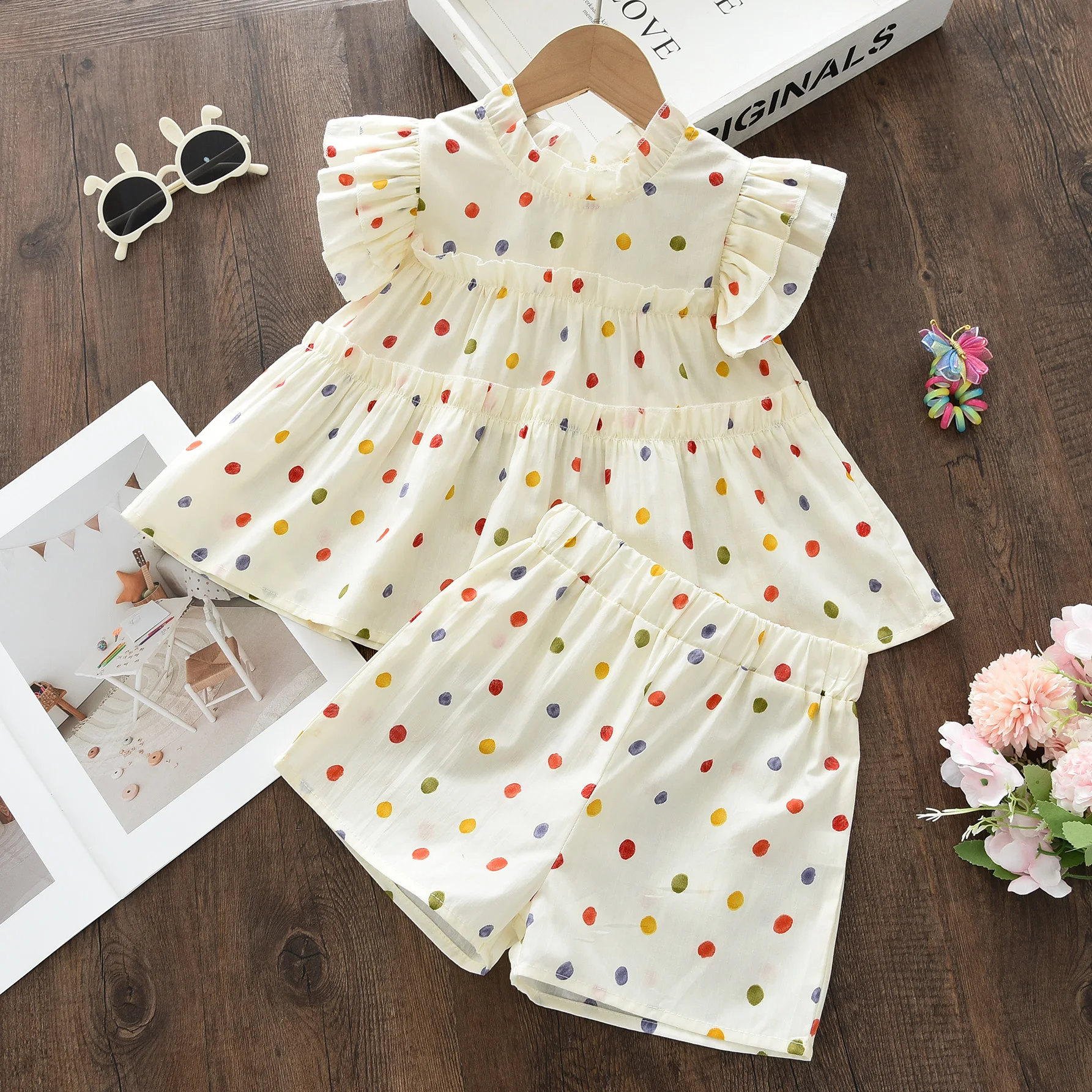 아동 의류 세트 꽃 자수 레이스 민소매 탑 + 반바지 2 조각 세트 2  7 년 동안  소녀 의류