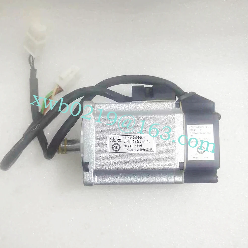

Новый оригинальный Серводвигатель MSMD042G1C MSMD082G1C