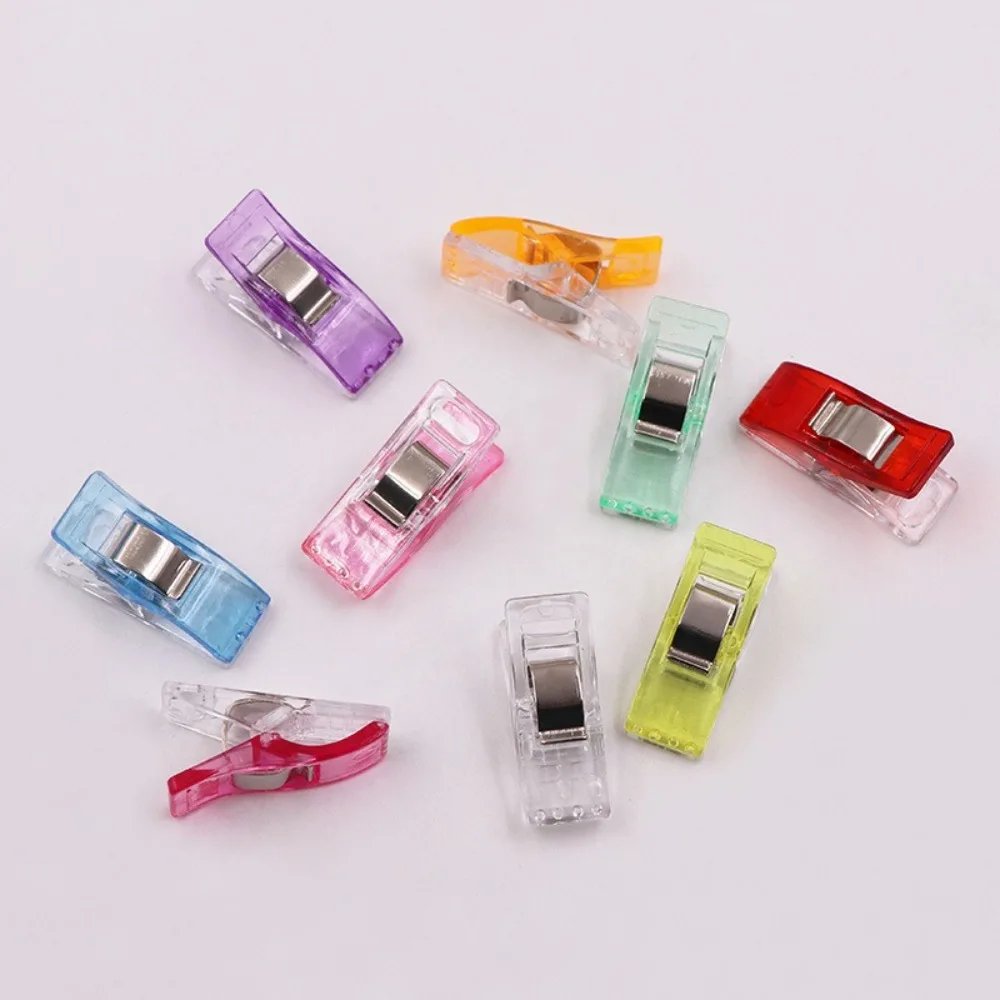 30PCS 플라스틱 바느질 클립 다목적 미끄럼 방지 뜨개질 클립 다양한 색상 미니 뜨개질 클립 공예 도구