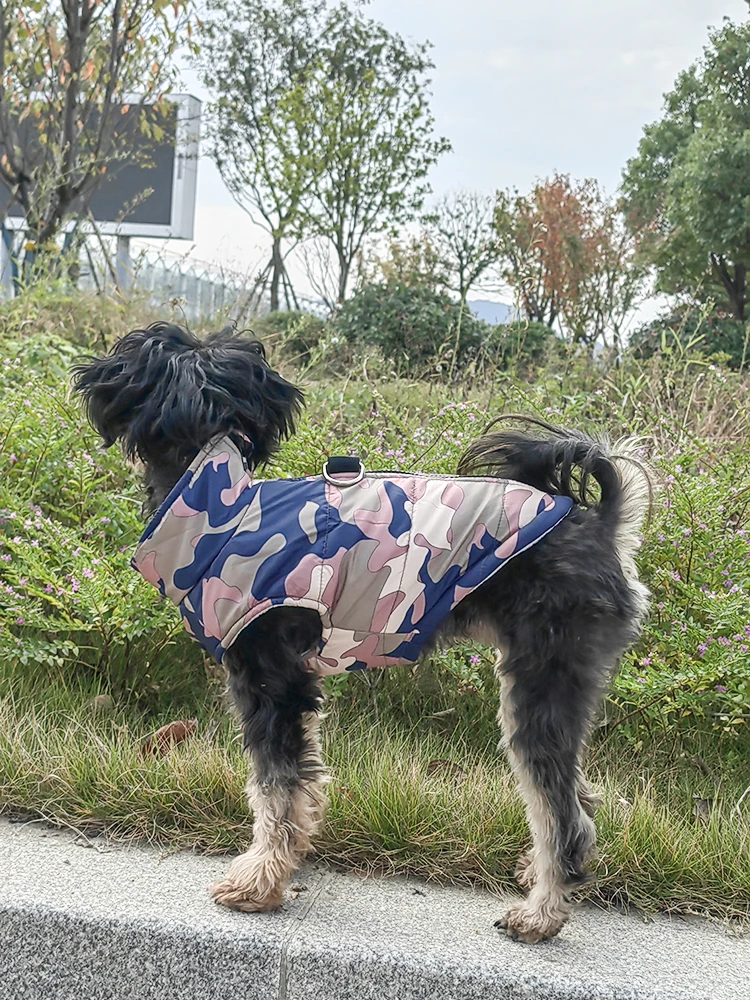 Chaqueta impermeable de camuflaje para perros, ropa cálida de lana