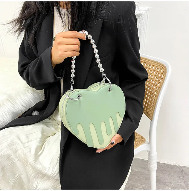 Women Heart-shaped Mini Crossbody Bag Luxury Designer Diamond Embroidery  Messenger Bags Simple Chain Shoulder Handbags Domil105