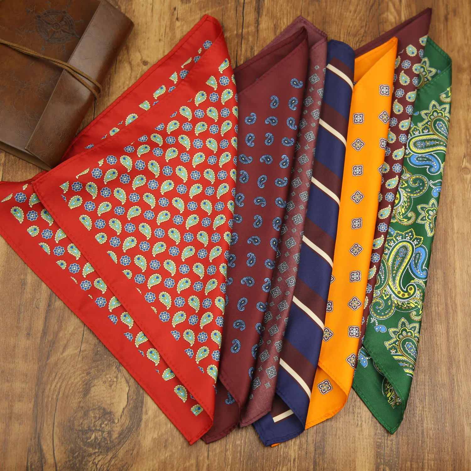 Français nouveau surdimensionné 27 cm hommes rouge poche carré Floral Paisley imprimé mouchoir fête de mariage smoking accessoires marié Hanky