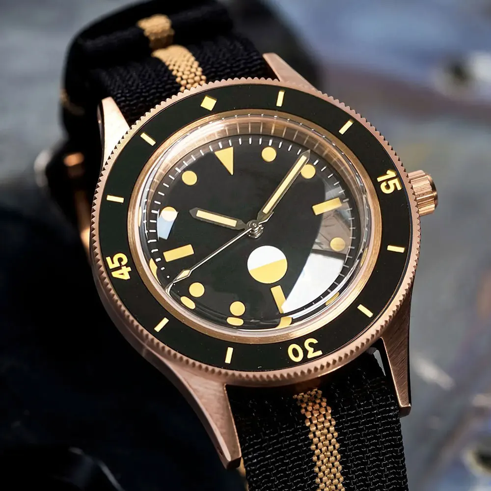 Non-Radiation 50-Fathoms Style Watch For Men Tandorio Retro Dome
