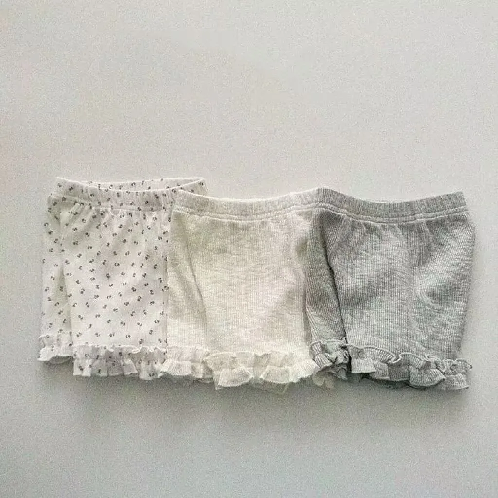 Preschool Girls Cotton Solid Color Fragmented Flowers Lace Shorts