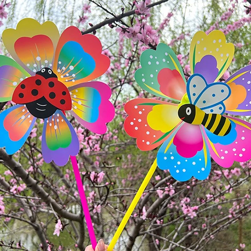 1Pcs Cartoon Flower Shaped Insect Handheld Windmill Home Garden Decoration Wind Spinner Whirligig Yard Decor Outdoor Kid Toy wind spinner toys