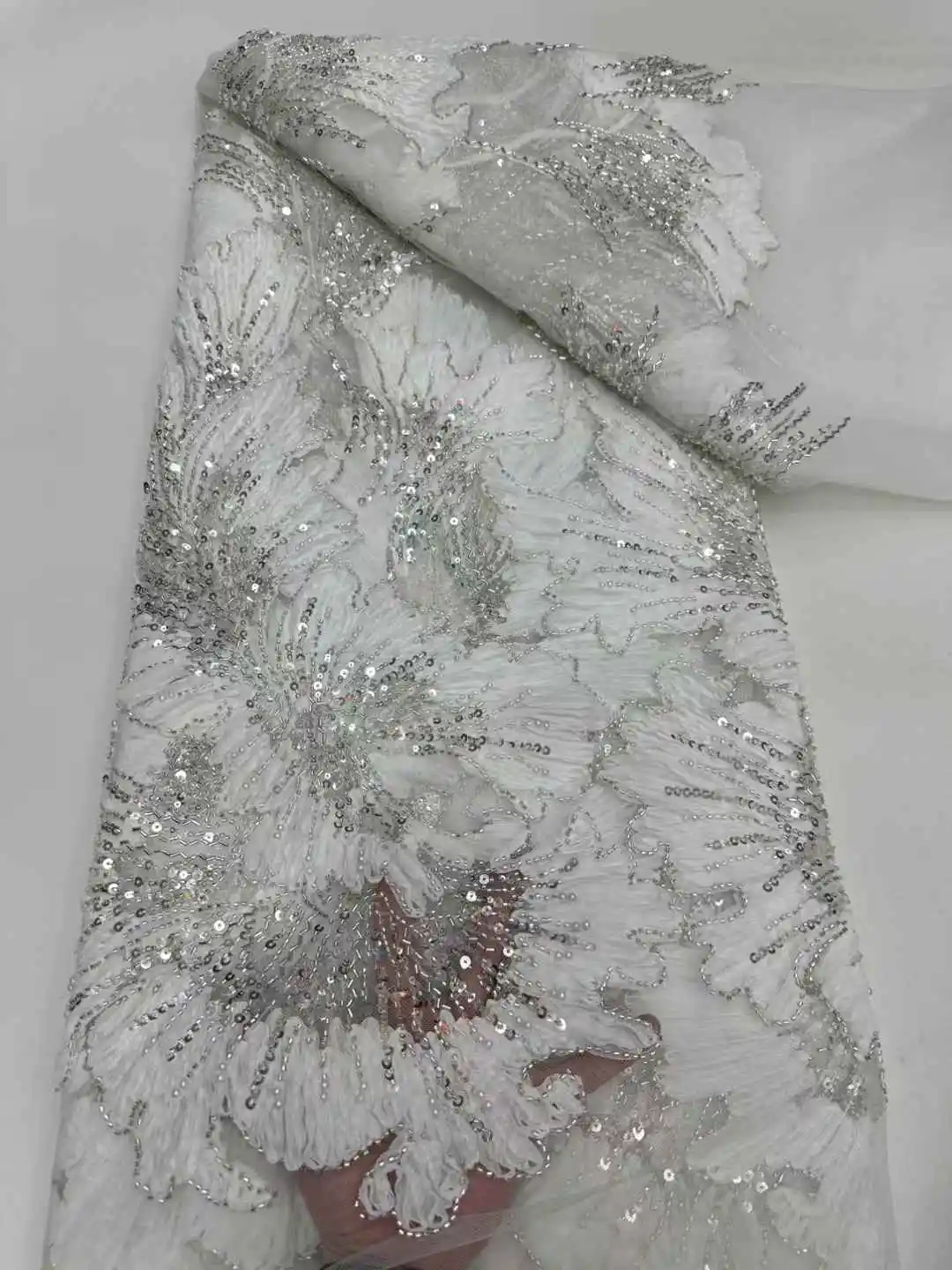 Luxury Handmade Embroidery Sequins Beaded Lace African Sequins Lace Fabric for Wedding Sewing