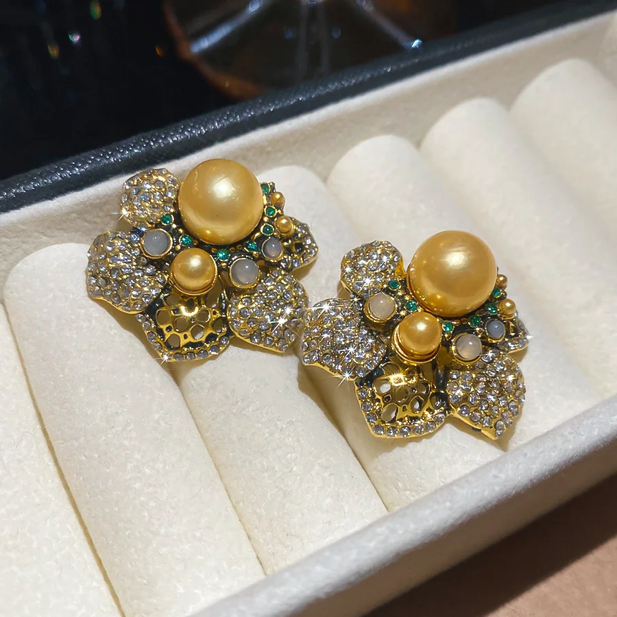 Silbernadel mit Diamanten und Perlen Besetzte Europäisch-Amerikanische Persönlichkeits-Mode-Ohrringe, Vintage-Accessoires – Detail 9