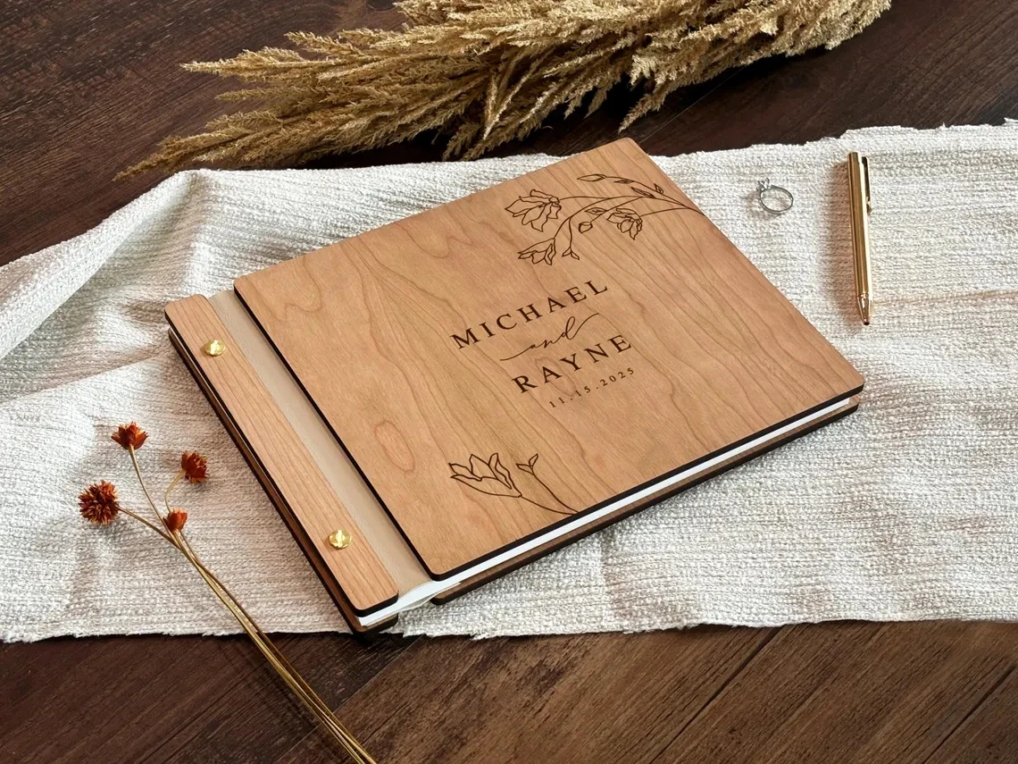 Personalized Wedding Guest Book with Floral Design for Garden Weddings，Customize the names and wedding dates of the bride& groom
