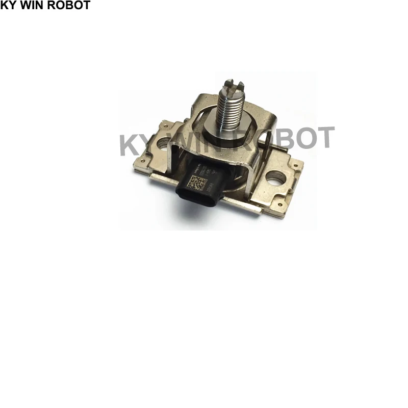 

1PCS/LOTS 04606947AH for Fuel Pressure Switch Sensor