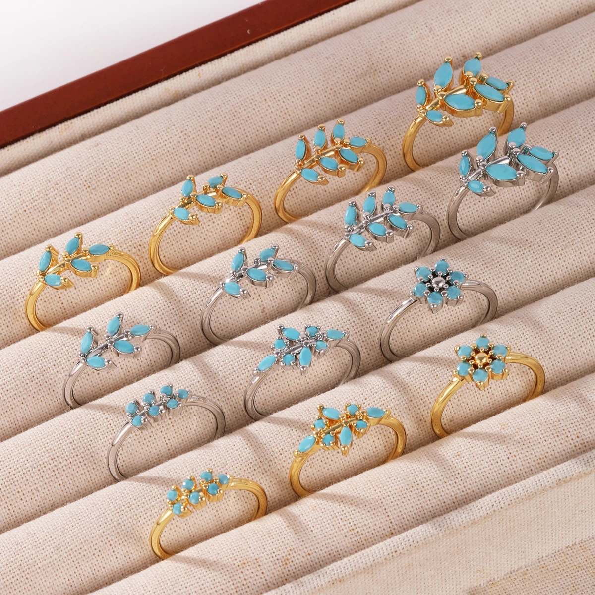 Türkis-Naturstein-Ring, 18 Karat vergoldet, exquisite Fingerringe für Frauen, Hochzeit, Verlobung, Paar, Schmuckzubehör – Detail 4