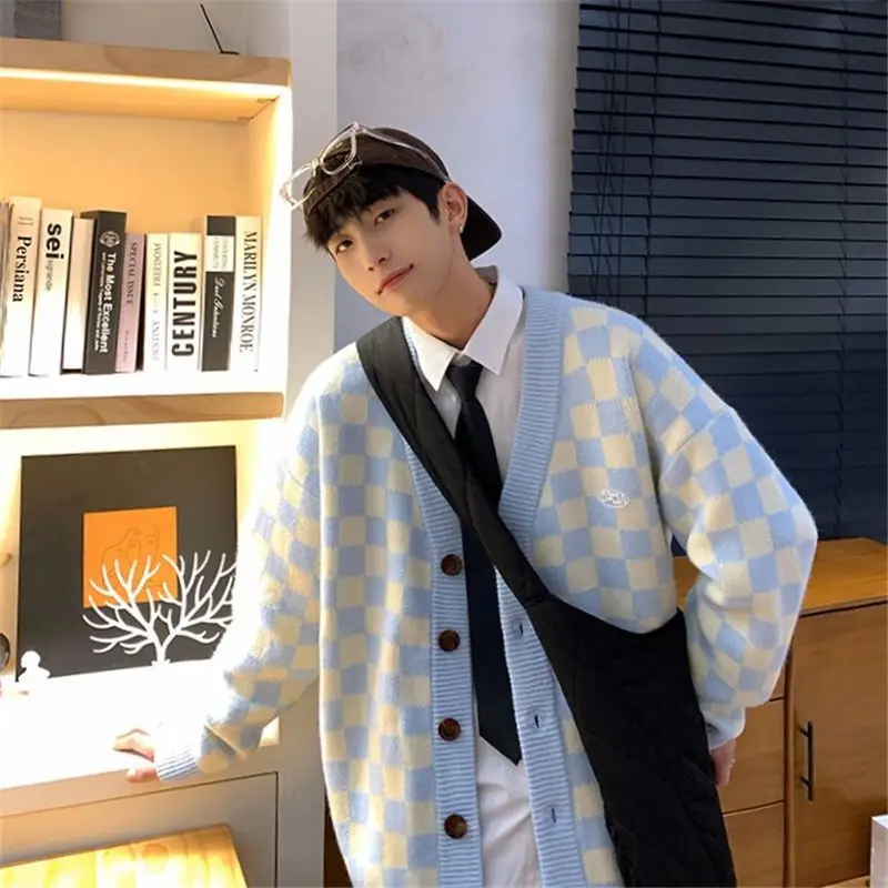 Slide image cde22032a583468b9ad7b6b07f726d0f