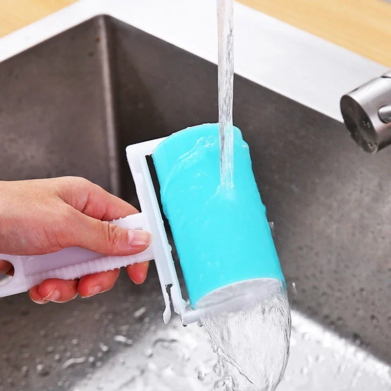 Portable Washable Mini Hair & Lint Remover Roller