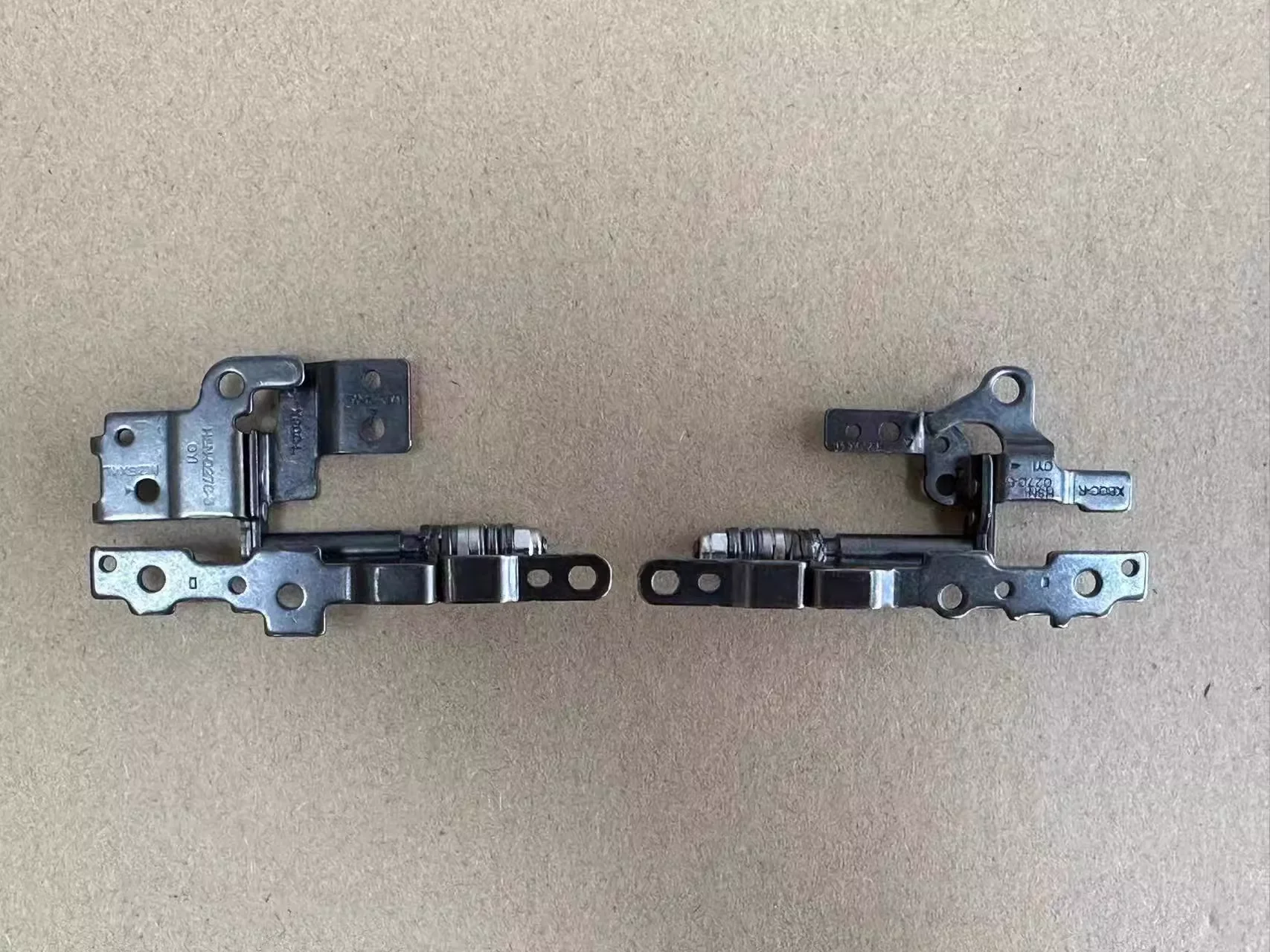 LCD Hinges for HP Probook 450 G8 650 G8 G9 455 G8 HSN-Q31C-5 Q32C-5 Screen Axis hinge