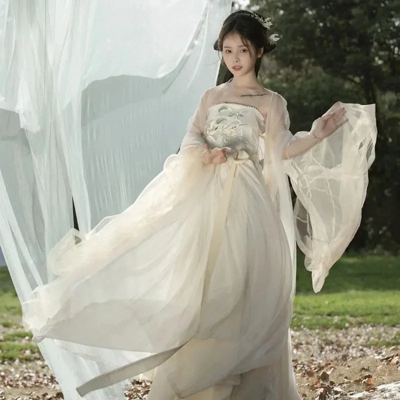 

Ancient Traditional Yellow Green Flower Embroidered Hanfu Dress Female Carnival Fairy Cosplay Costumes Party Outfit Large Size