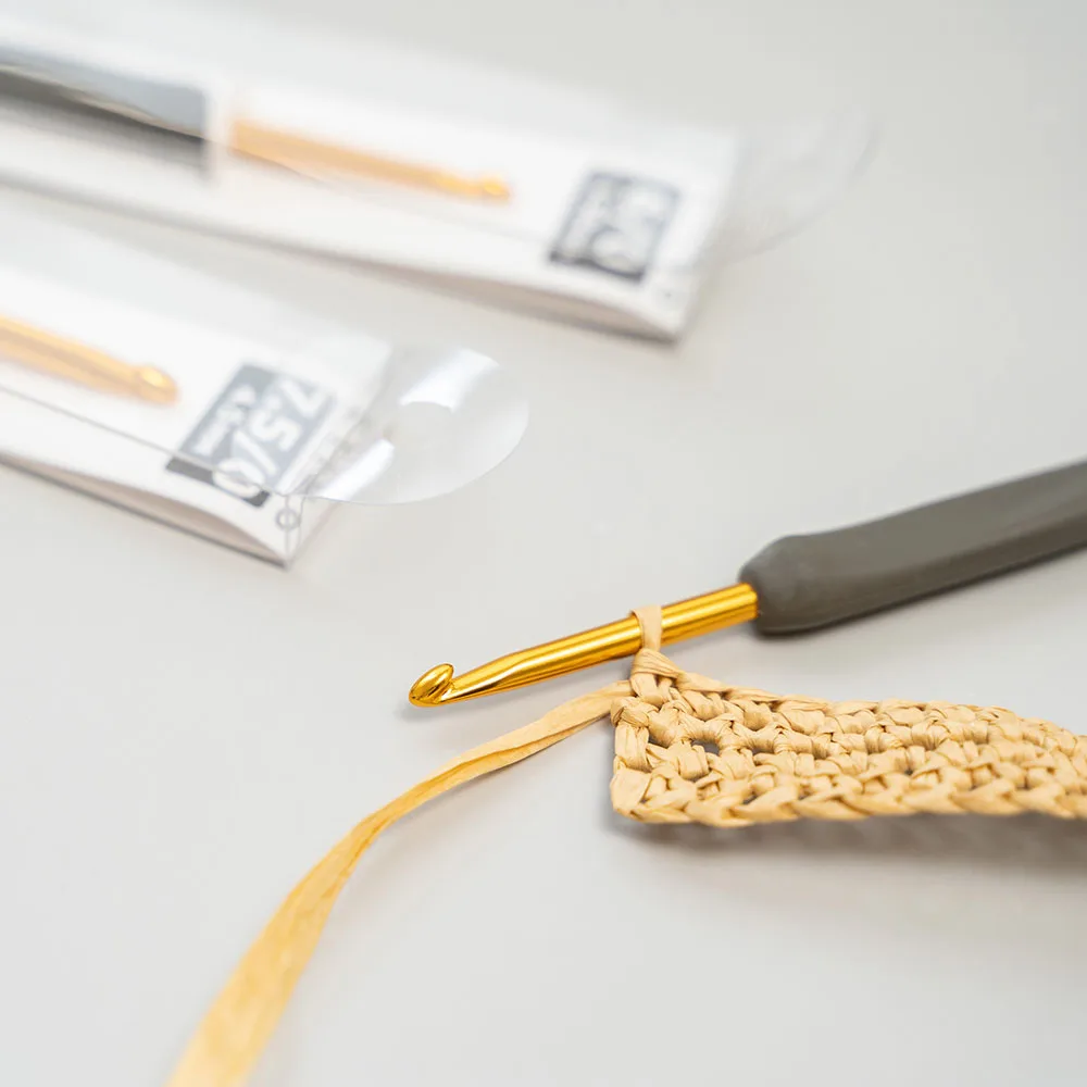 Crochet Hooks 1Piece Crochet Tulip Original Etimo DIY Needles Set Accessories