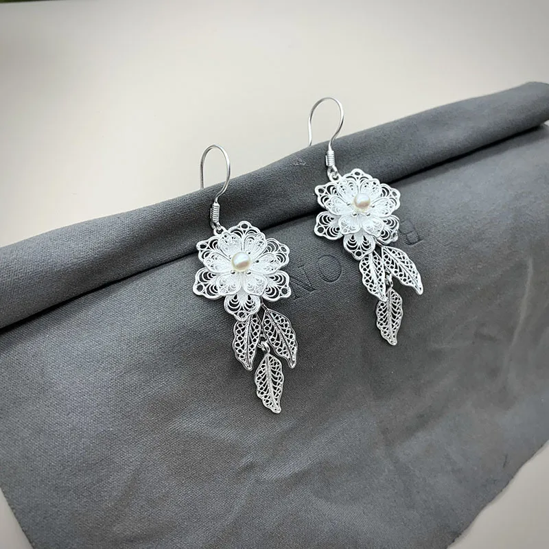 Chinese Style Vintage 999 Full Silver Freshwater Pearl Gold Plated Filigree Inlaid Earrings for Women Party Hanfu Cheongsam Gift