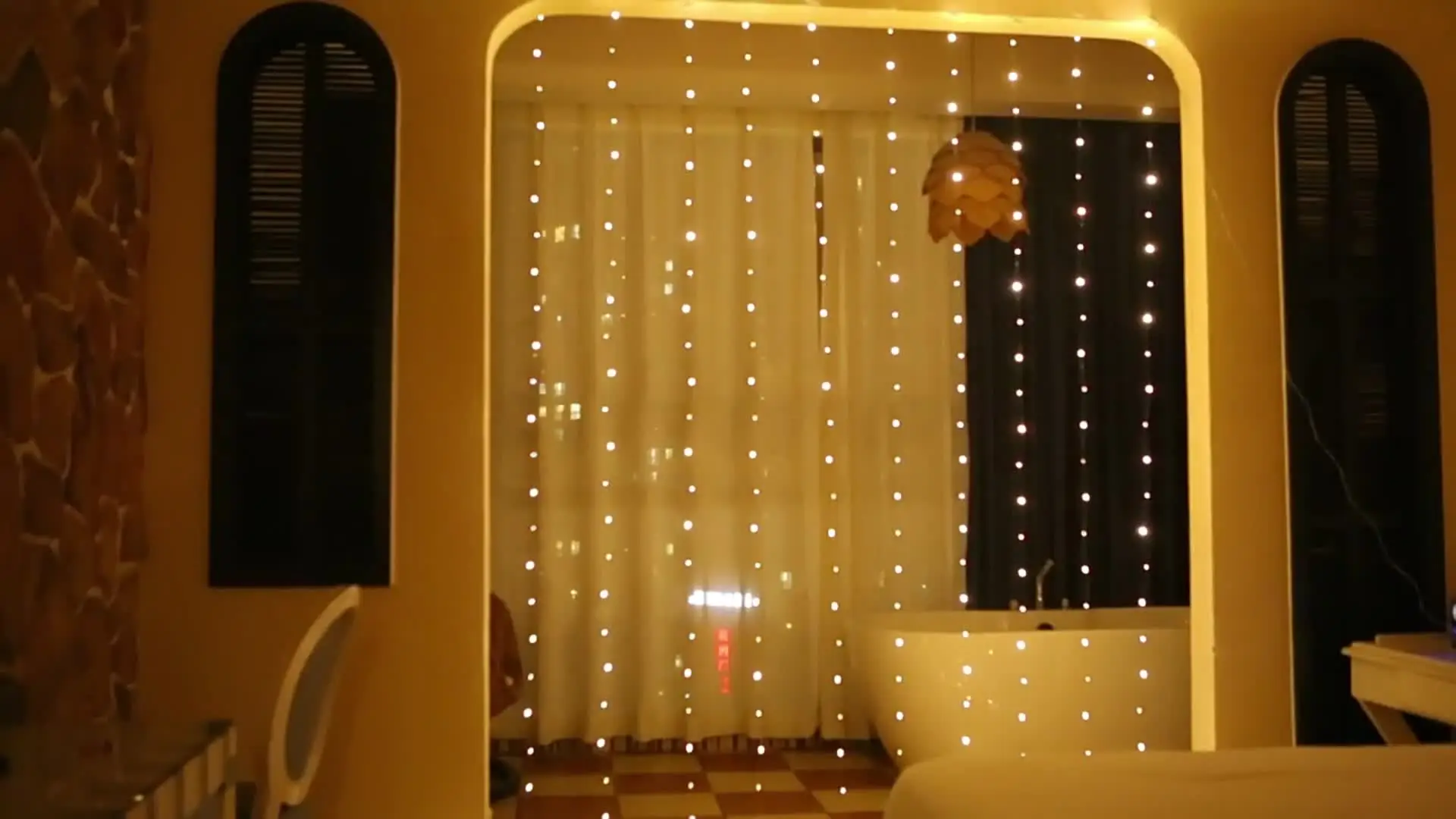 СВЕТОДИОДНАЯ Гирлянда-занавеска С USB-разъемом 6 м 4 3