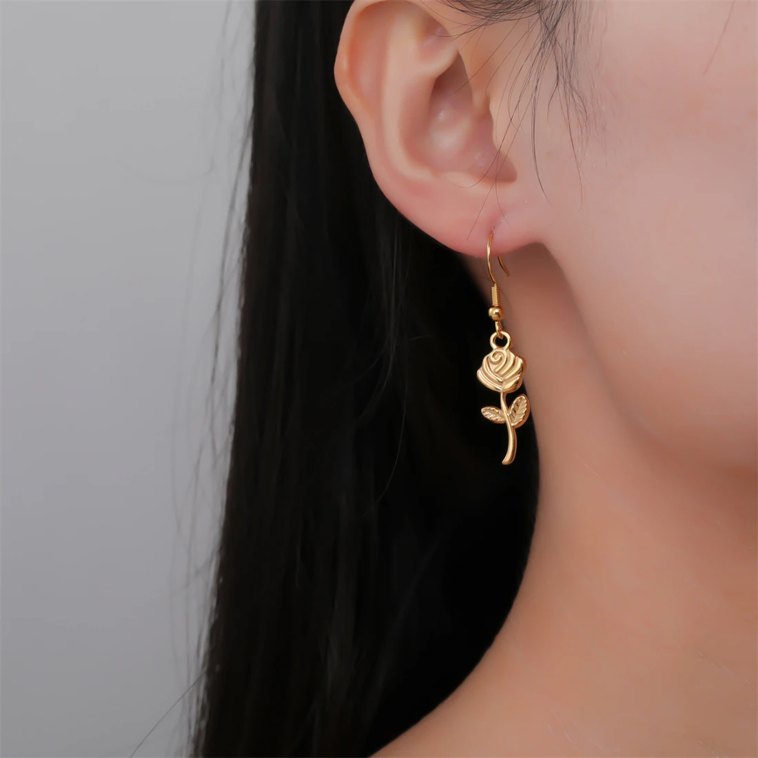 Kleine Rose Blume Tropfen Ohrringe Edelstahl Gold Farbe Elegante Blumen Pflanze Baumeln Ohrringe für Frauen Schmuck Geschenk