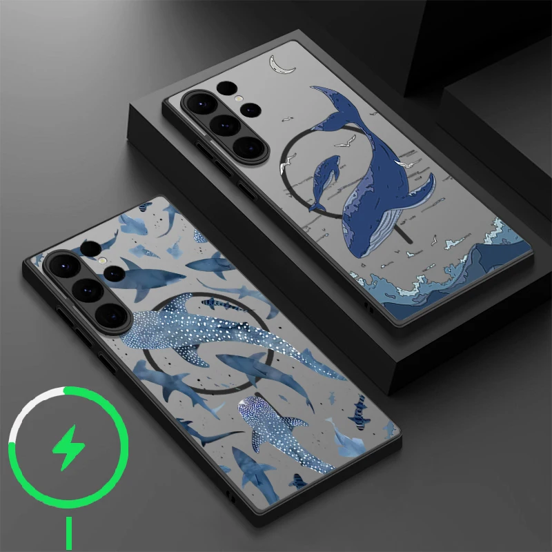 Magnetic Shark Conch Shell Case with Whale Lotus Design