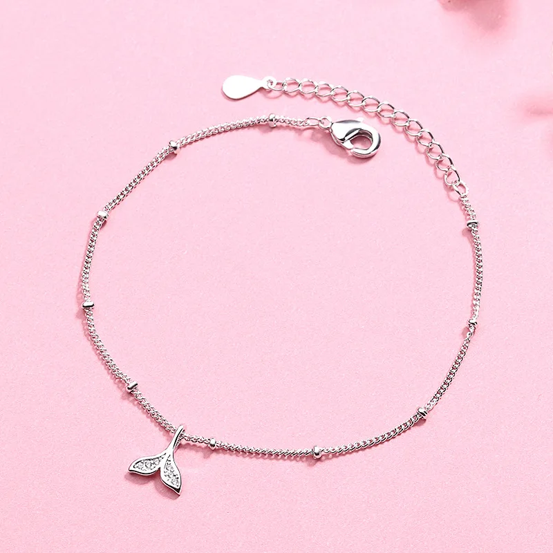 

Женский браслет с микро-инкрустацией из фианита