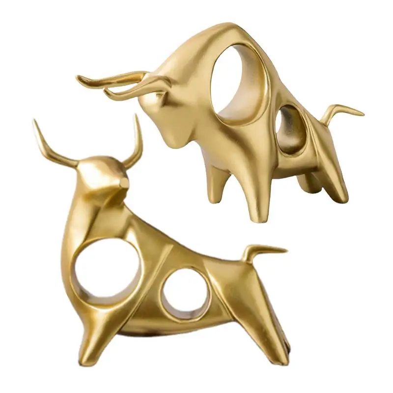 

Lucky Cow Ornaments Feng Shui Sculpture Cow Statue Handcrafted Resin Decor Ornament Attract Wealth Home Desktop Table Decoration