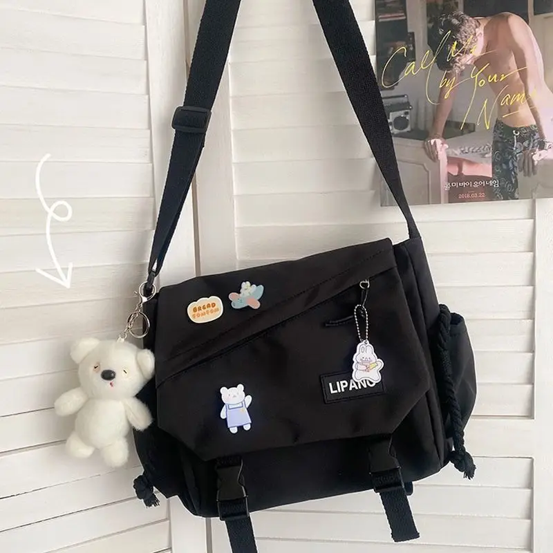 South Korea Ins Hong Kong Style Bag Versatile Literature Street Shoot One Shoulder Postman Bag Chic Student Messenger Bag Female
