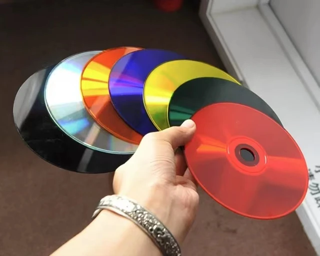 Wholesale Set of 7 Pcs Multi-Colored A+ 52x 700 MB Blank Printable CD-R  Discs.