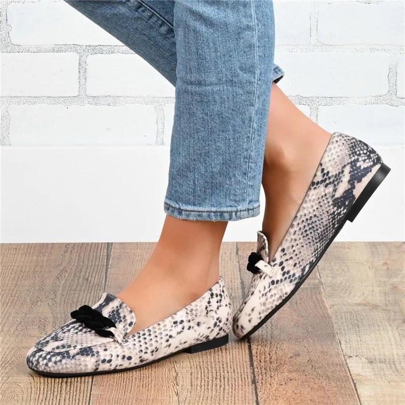 Mocasines planos de suela suave para mujer, calzado elegante sin cordones, color negro, tendencia de primavera y verano. - Image 6