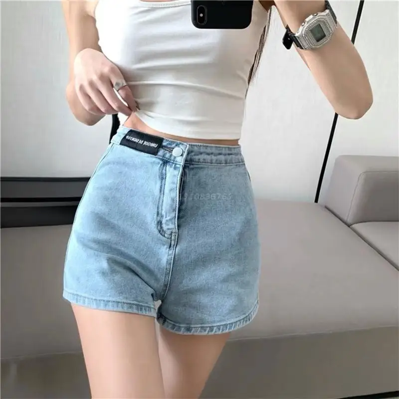 

Women High Waist A-Line Denim Shorts Button Zipper Front Wide Leg Casual Slim Straight Jeans Solid Color Retro Short Pants