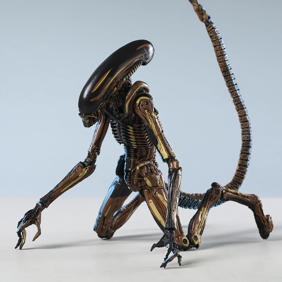 NECA Alien 3 Dog Alien Xenomorph 7 Inches Action Figure with ...