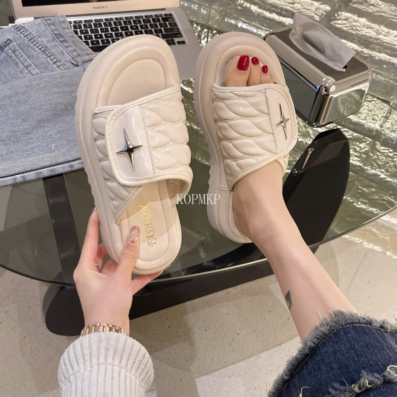 

2023 Chunky Platform Sandals Women Shoes New Spring Autumn Open Toe Sandals Casual Beach Slides Designer Slippers Flip Flops 43