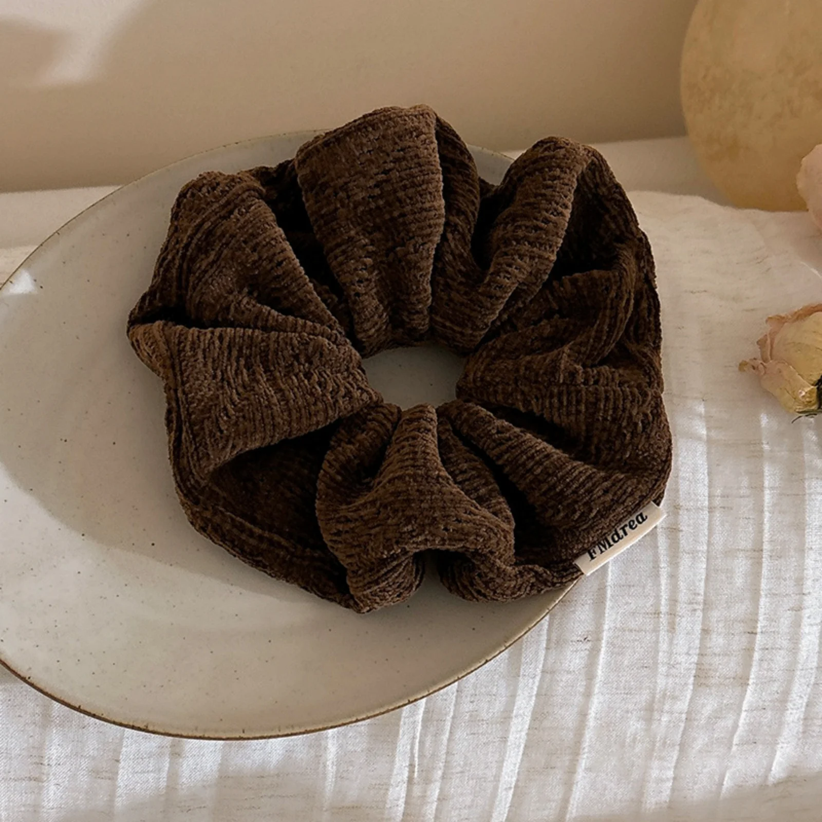 1PC Knitted Scrunchies, Soft Textured Solid Color Hair Ties, Vintage Aesthetic Hair Scrunchies For Women, Cute Hair Accessories