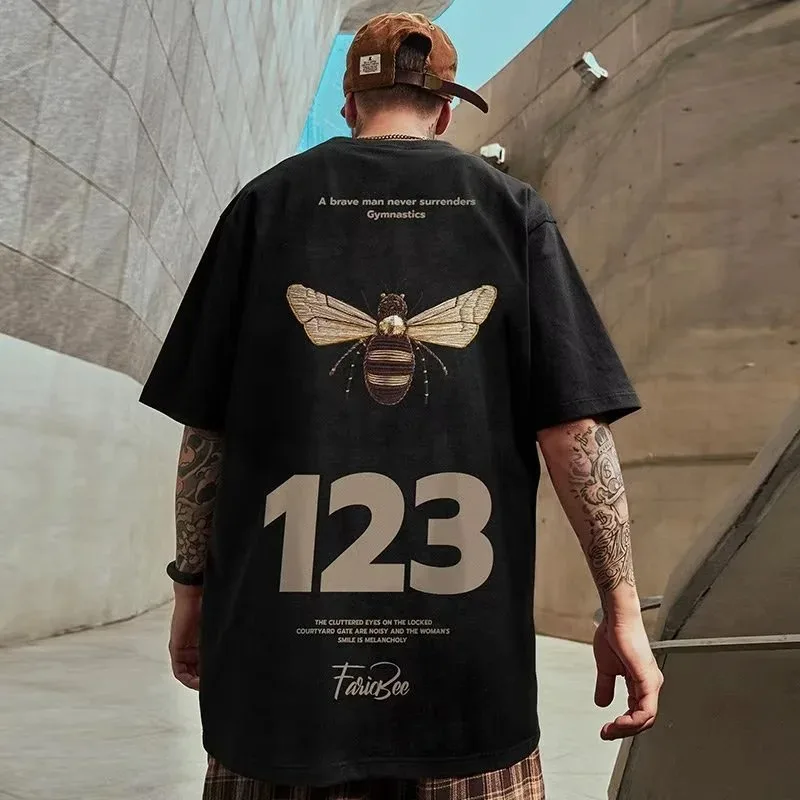 

Summer men's cotton T-shirt fashion cartoon bee print pattern short-sleeved T-shirt men's and women's same oversized loose round