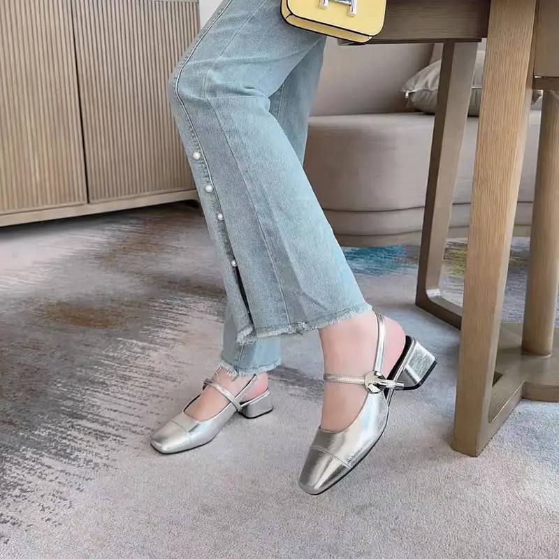 2024 Summer Ladies Solid Color External Wearing Sandals Shallow Mouth Back Strap Comfortable High Heel Single Shoes for Women