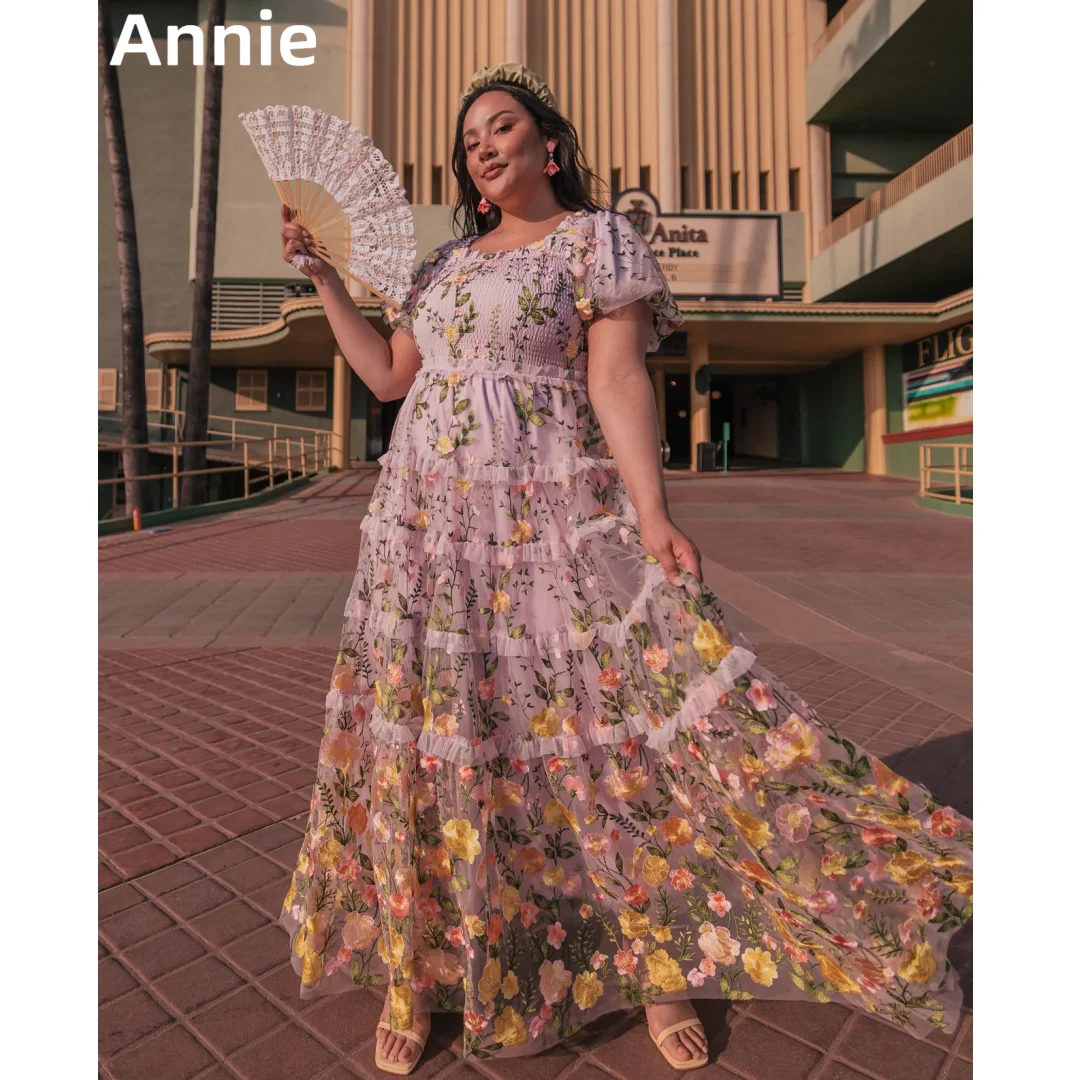 

Annie Yellow Embroidered Flowers Prom Dresses Tulle Sweet Graduation Evening Dresses Formal Occasions Wedding Party Dresses