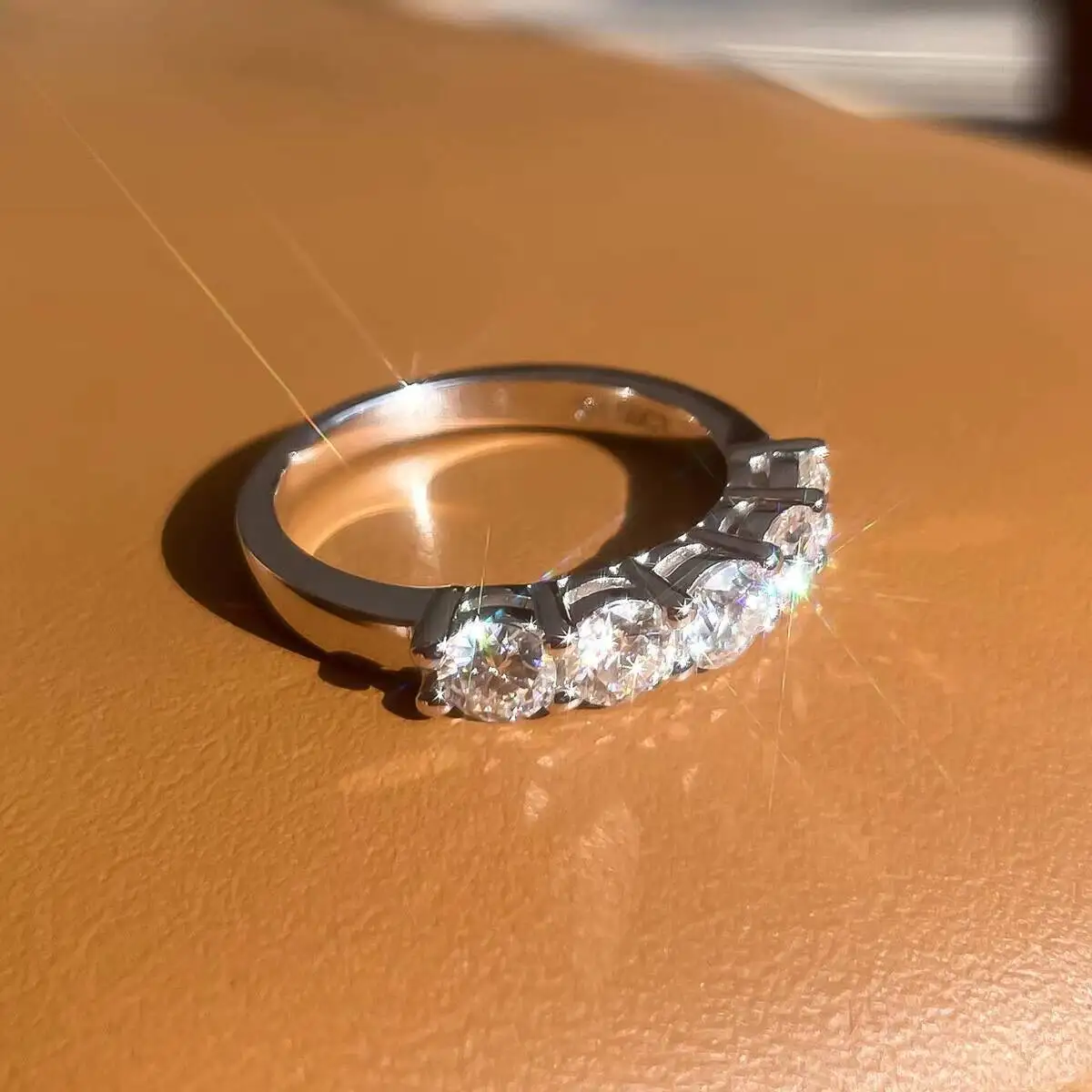 Exquisite White Gold D-Color Moissanite Ring with 1.5CT Gemstone & 925 Silver Band