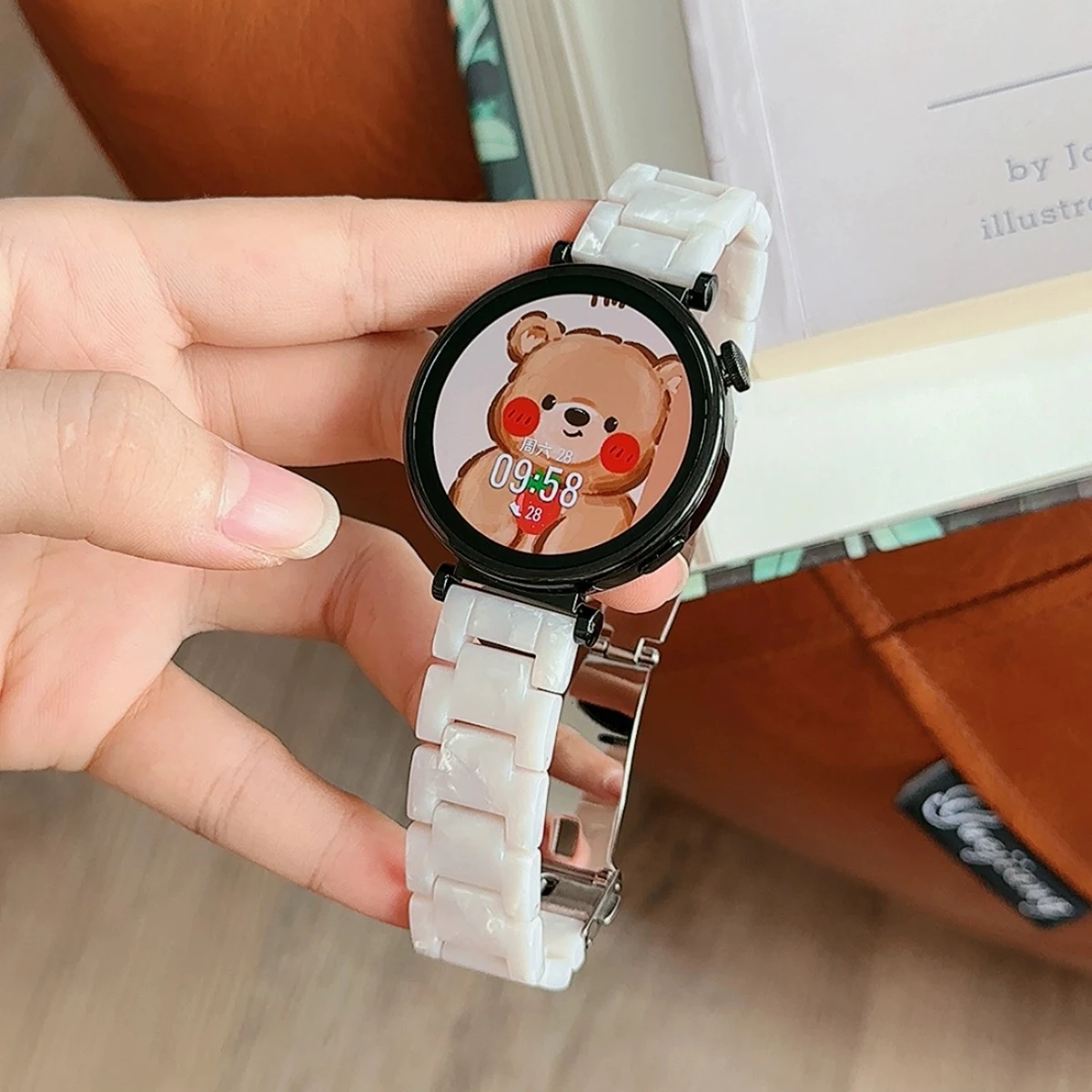 Universal 18mm Women's Resin Watch Strap - Trendy Design