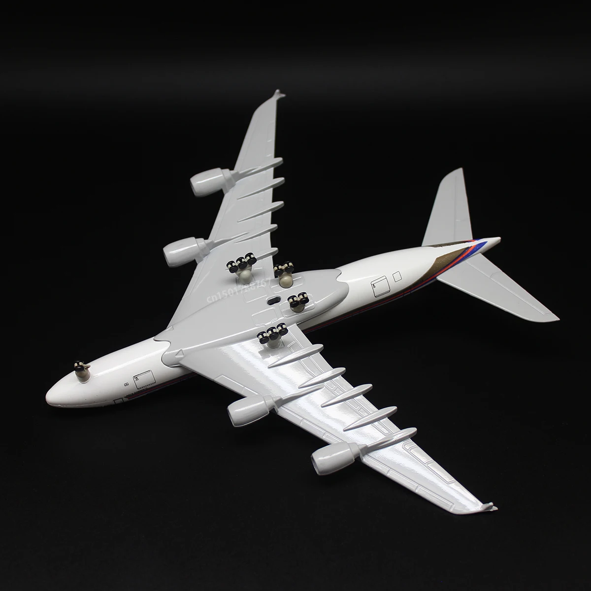 20CM diecast Keverés antonov an-225 