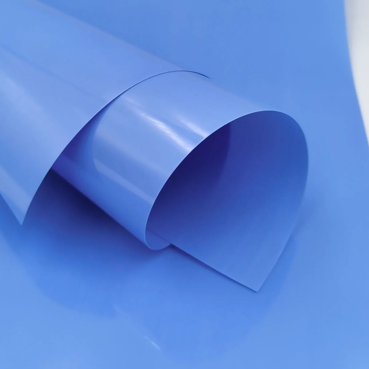Premium PU Heat Transfer Vinyl Roll for DIY Clothing and Textiles