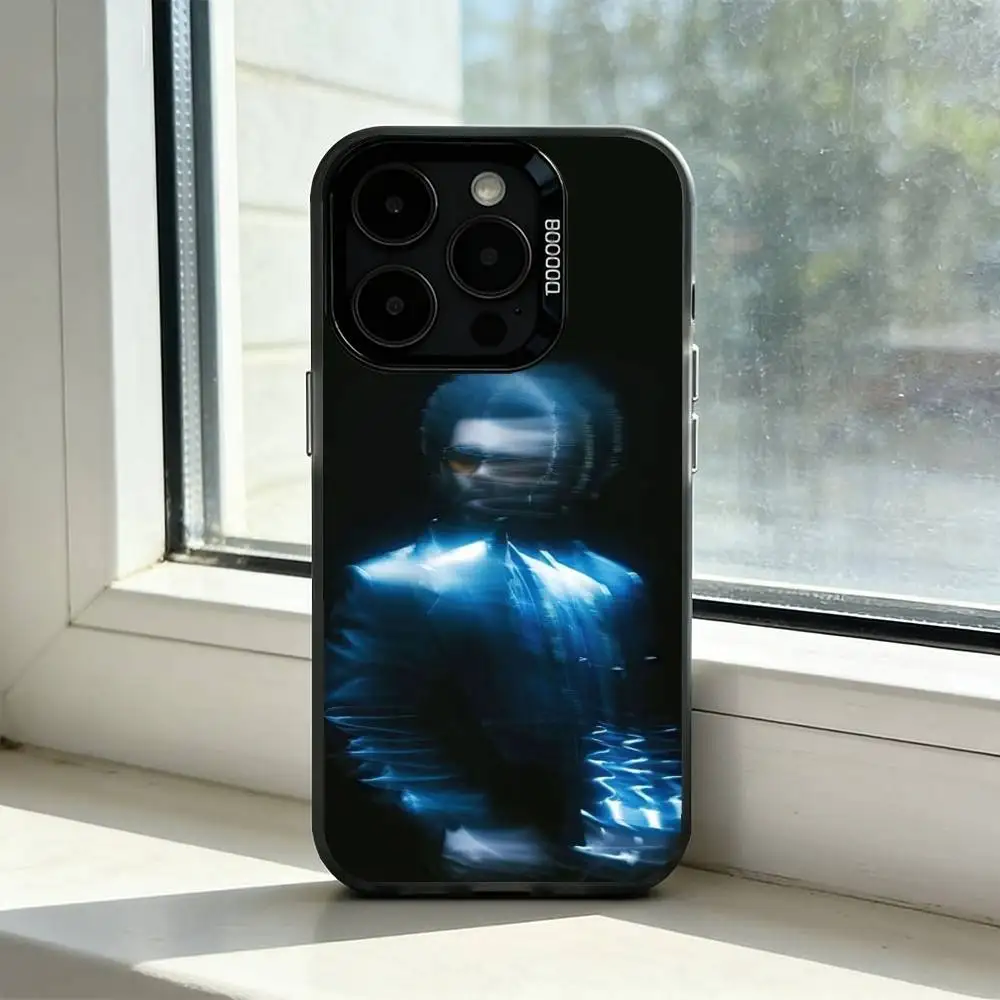 Stylish Multi-Color Silver Black Phone Case by W-Weeknd X-XO