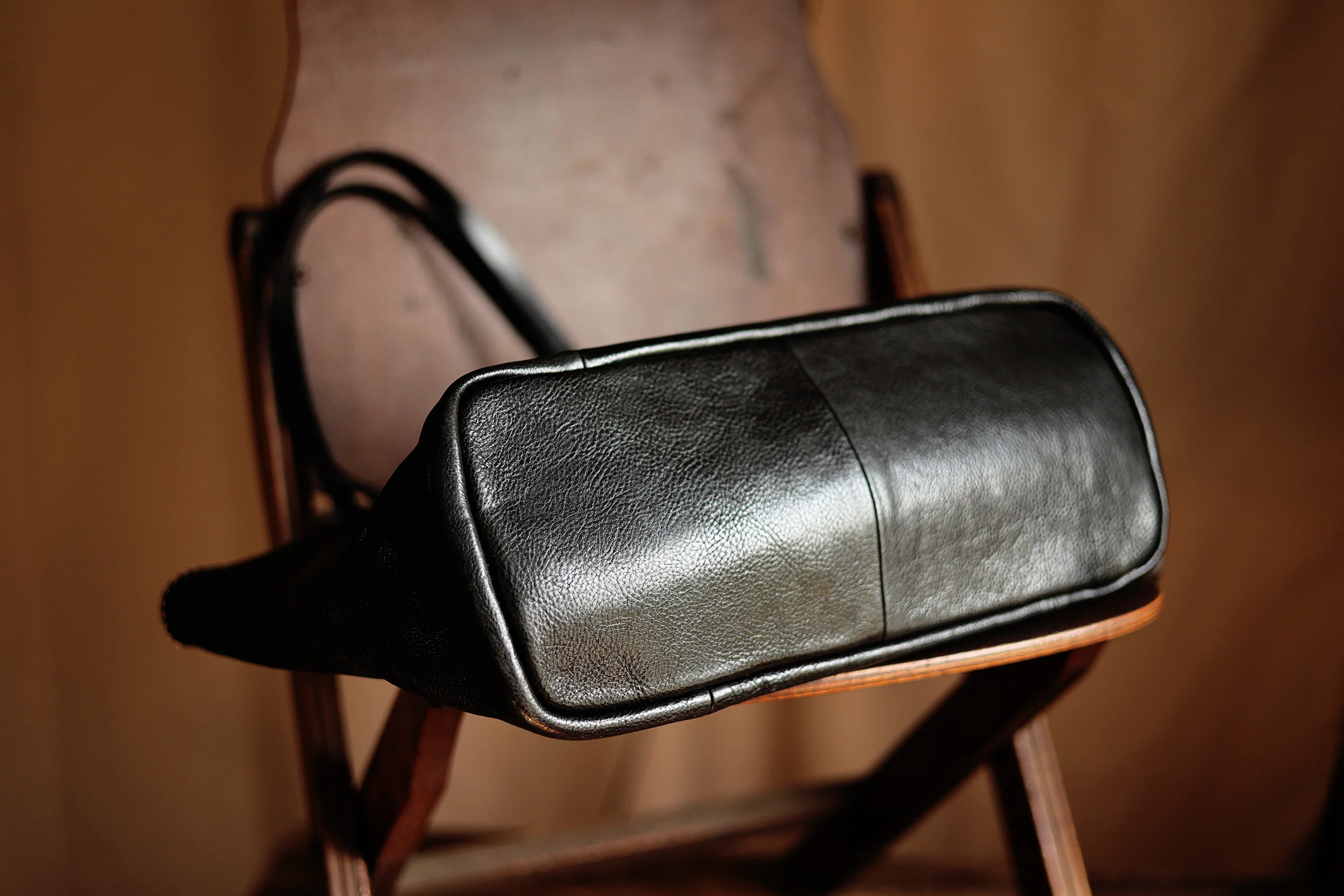 Hochwertige, pflanzlich gegerbte Rindsleder-Damentasche, große Einkaufstasche, Wochenendtasche, Schultertasche, Vintage-Echtleder-Handtasche – Detail 19