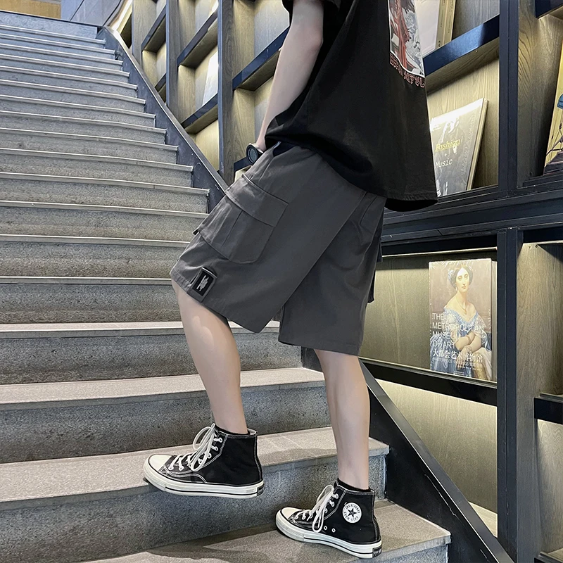 New Harajuku Men Shorts Streetwear Multi Pockets Jogger Shorts Women Mens Summer Loose Elastic Waist Hip Hop Skateboard Shorts