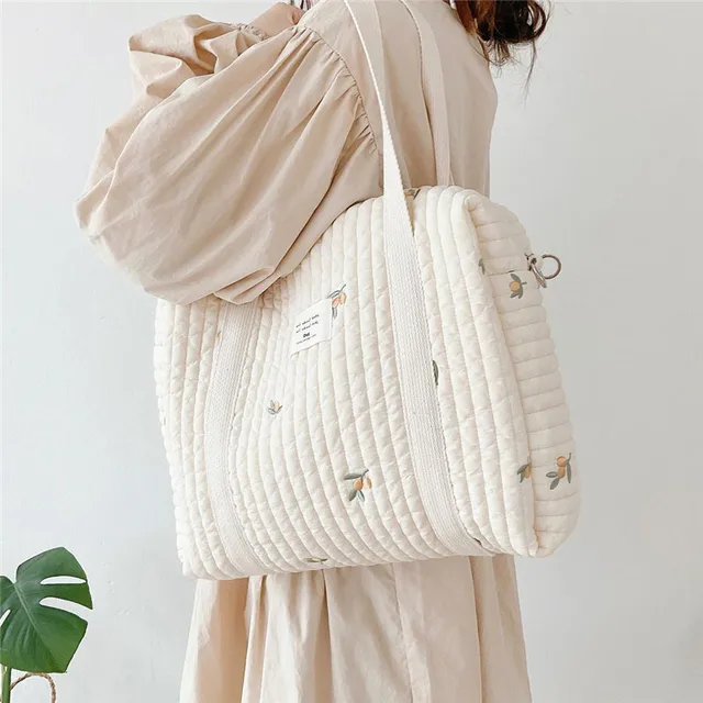 Korea Style Newborn Baby Care Diaper Bag Mummy Shoulder Bag Embroidery Quilted Stroller Diaper Storage Organizer Large Handbags 4