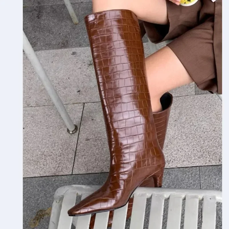 

Women Boots Imported Embossed Crocodile Pattern Calfskin Kitten Heel Boots