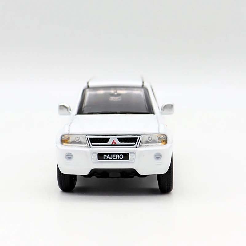 Alloy car 1/64 Pajero 2003 three generation car model toy car