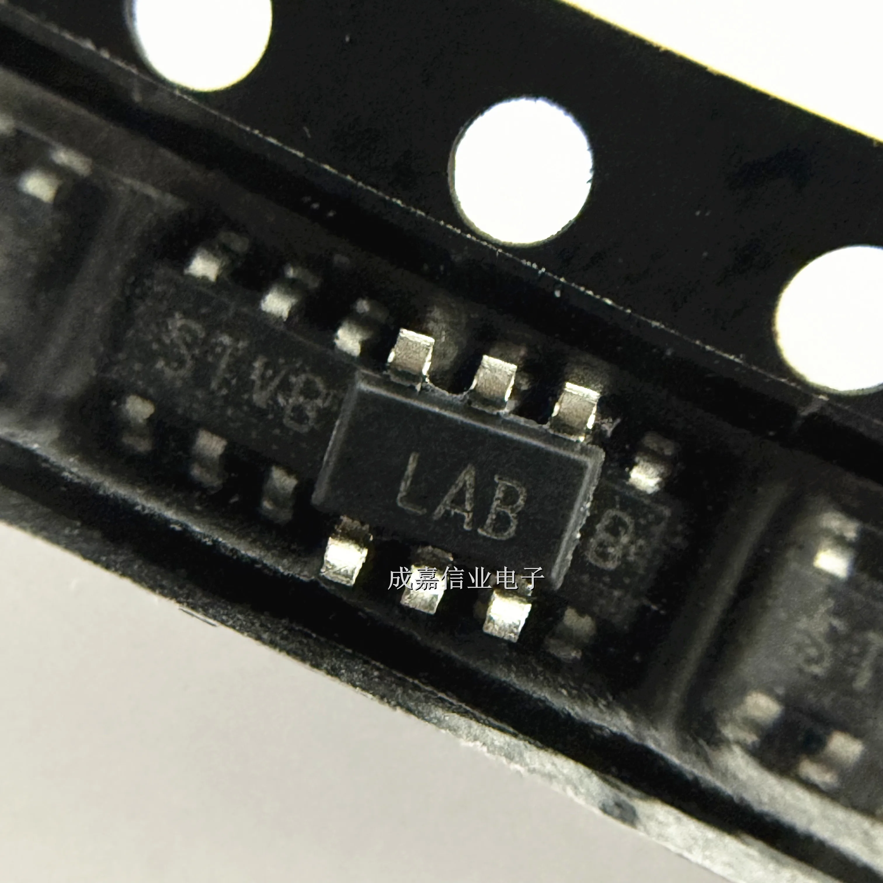 10개/몫 LM2842XMK-ADJ SOT-23-6 마킹:STVB 스위칭 전압 조정기 600mA 작동 온도:- 40 C-+ 125 C