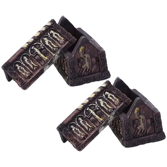 할로윈 분위기를 연출하는 마이크로 조경 관 상자 인형